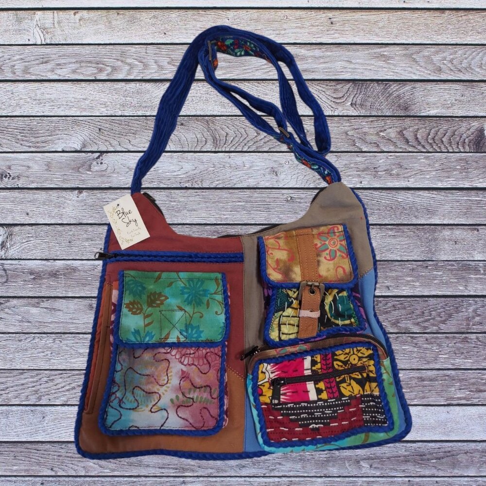 SALE! NWT Large Expandable Patchwork Cargo Bag